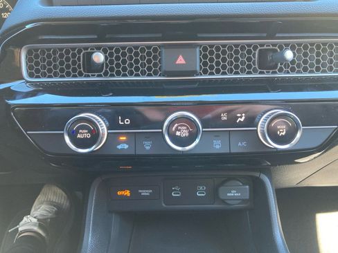 Certified 2025 Honda Civic LX image 18