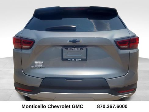 Used 2023 Chevrolet Blazer LT w/ Convenience Package FWD image 7