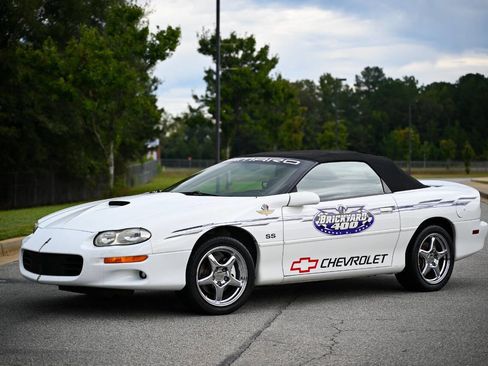 Used 2000 Chevrolet Camaro Z28 w/ SS Performance/Appearance Pkg image 75