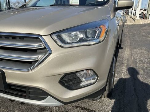 Used 2017 Ford Escape SE w/ Equipment Group 201A image 35