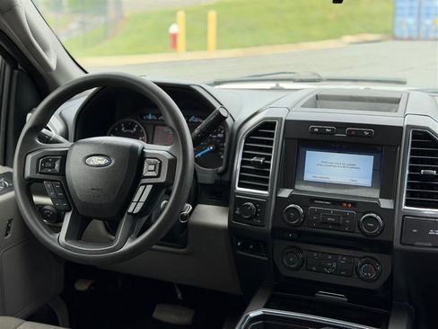 Used 2018 Ford F350 XLT w/ XLT Value Package AWD/4WD image 38