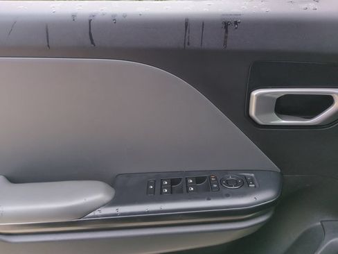 Used 2025 Kia K4 FWD image 11