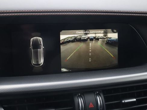 New 2025 Alfa Romeo Stelvio Sprint image 16