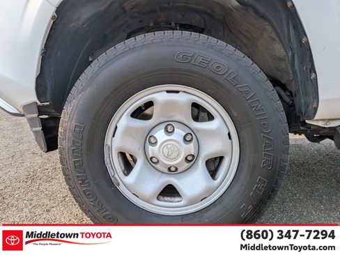 Certified 2022 Toyota Tacoma SR AWD/4WD image 9