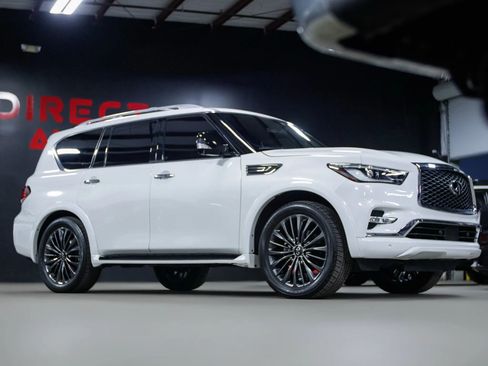 Used 2022 INFINITI QX80 Sensory w/ All-Season Package image 8