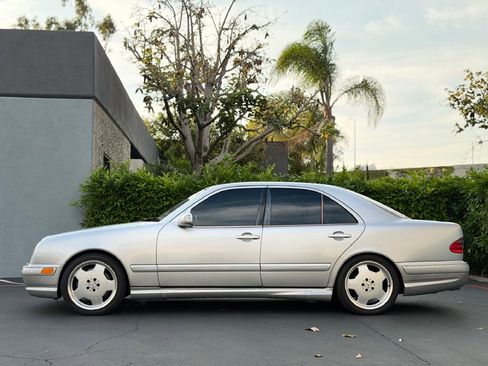 Used 2002 Mercedes-Benz E 55 AMG Sedan image 6