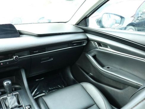Used 2020 MAZDA MAZDA3 AWD Sedan w/ Select Package image 22