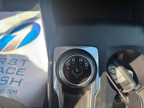 Used 2022 Ford Escape SE w/ Cold Weather Package AWD/4WD image 33
