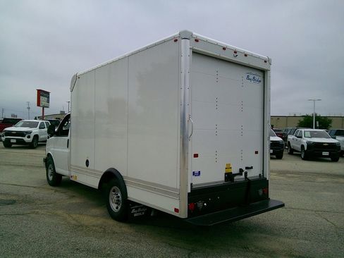 New 2025 Chevrolet Express 3500 w/ Power Convenience Package image 5