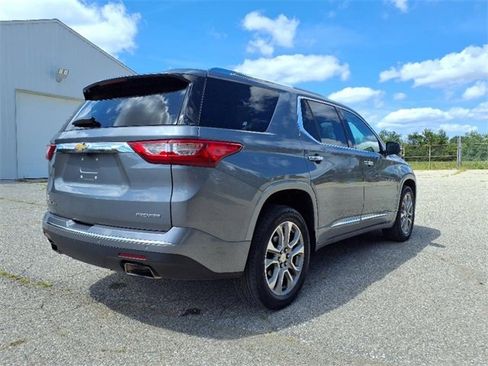 Used 2019 Chevrolet Traverse Premier image 7
