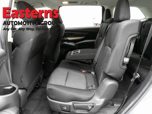 Used 2022 Subaru Ascent 8-Passenger AWD/4WD image 20
