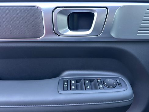 New 2025 Hyundai Santa Fe XRT image 11