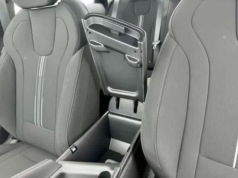 Certified 2025 Hyundai Elantra Sport image 18