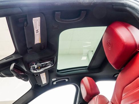 Used 2023 Alfa Romeo Giulia Veloce image 37