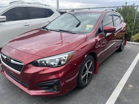 Used 2019 Subaru Impreza 2.0i Premium AWD/4WD image 2