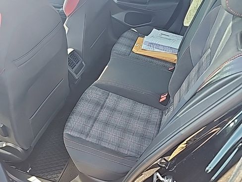 Used 2024 Volkswagen GTI SE image 10