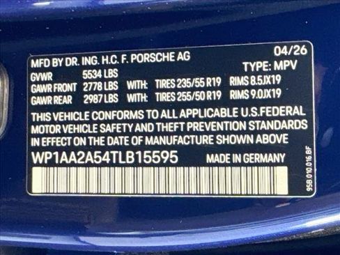 New 2026 Porsche Macan AWD/4WD image 26