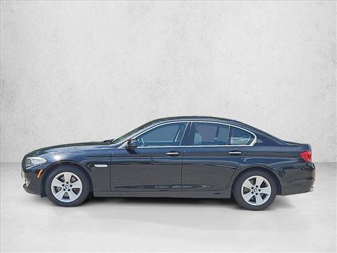 Used 2011 BMW 528i Sedan RWD image 9