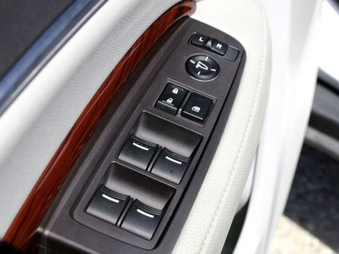 Used 2014 Acura MDX FWD w/ Tech & Entertainment image 23