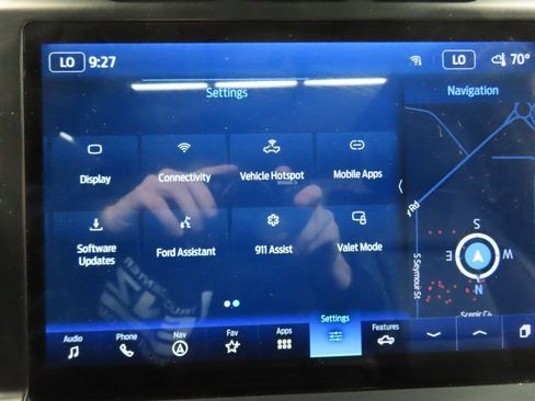 Used 2022 Ford F150 Lariat w/ Equipment Group 502A High image 23