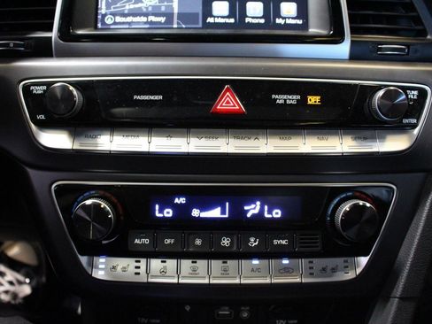 Used 2019 Hyundai Sonata Limited image 23