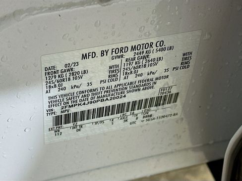 Used 2023 Ford Edge SEL image 12