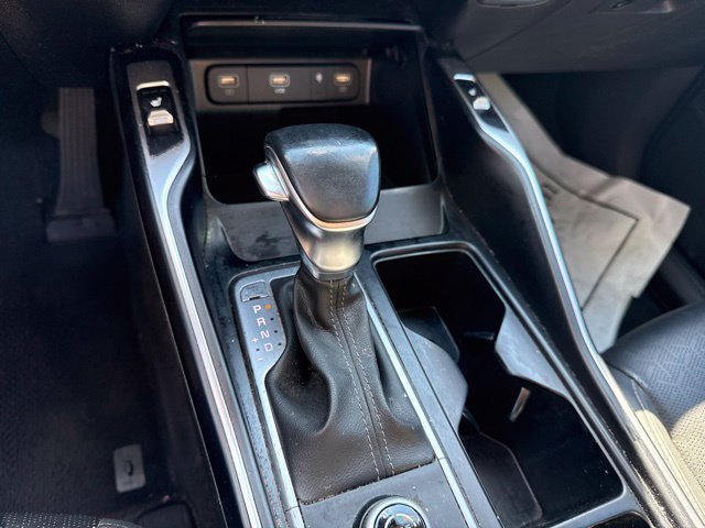 Used 2023 Kia Sorento EX w/ Panoramic Sunroof Package FWD image 16