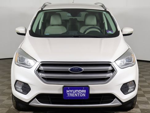 Used 2017 Ford Escape Titanium image 10