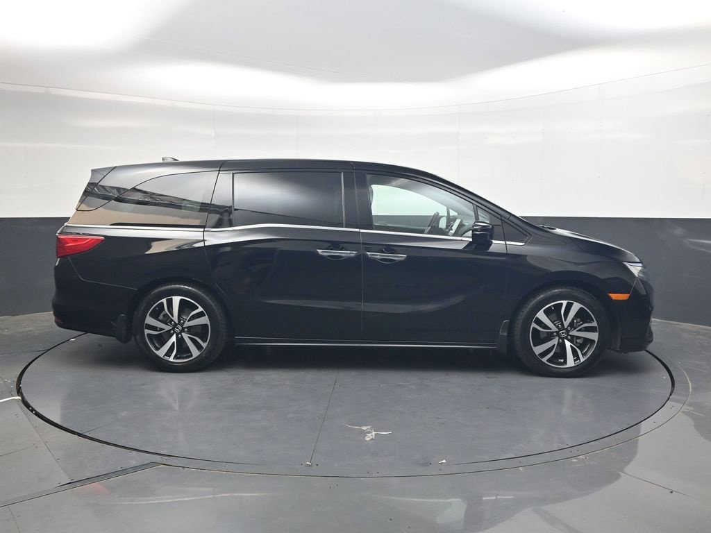 Used 2019 Honda Odyssey Elite image 3