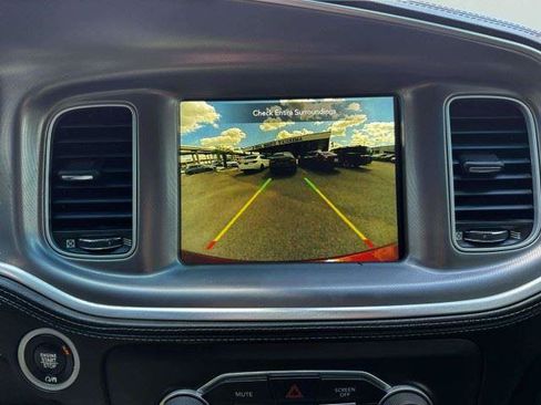 Used 2022 Dodge Charger Scat Pack RWD image 30
