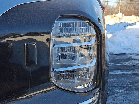 Used 2023 Mitsubishi Outlander SEL 40th Anniversary image 9