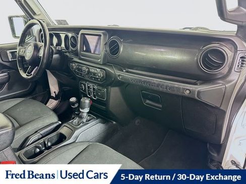 Used 2021 Jeep Wrangler Unlimited Sport AWD/4WD image 30