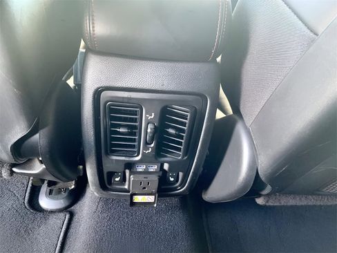 Used 2024 Dodge Durango GT image 20