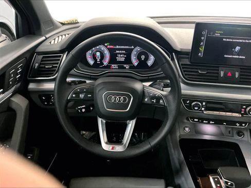 Certified 2024 Audi Q5 2.0T Premium Plus w/ Premium Plus Package image 8