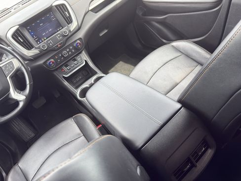 Used 2019 GMC Terrain SLT w/ Preferred Package FWD image 38