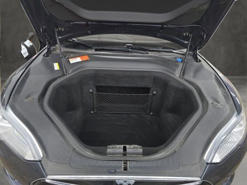 Used 2014 Tesla Model S 85 image 9