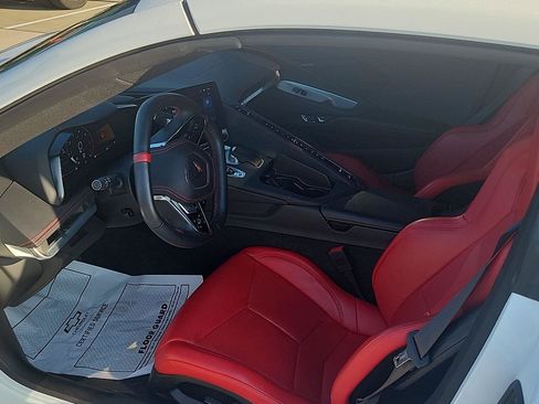 Used 2025 Chevrolet Corvette Stingray Coupe w/ 1LT RWD image 3