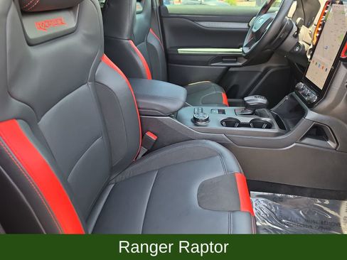 Used 2025 Ford Ranger Raptor AWD/4WD image 18