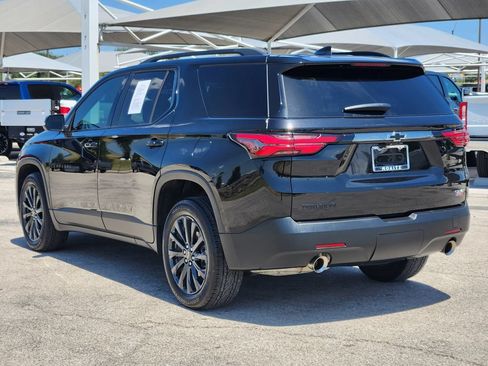 Certified 2023 Chevrolet Traverse RS FWD image 7