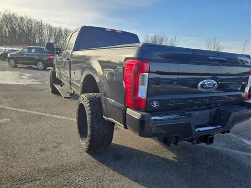 Used 2019 Ford F350 Lariat w/ Lariat Ultimate Package image 4