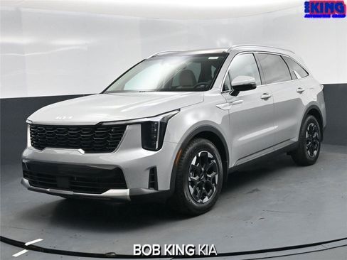 New 2026 Kia Sorento S image 1