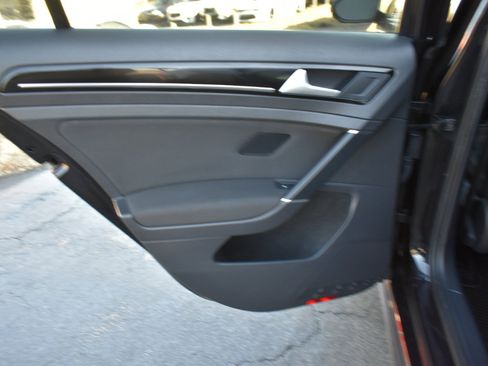 Used 2017 Volkswagen GTI S image 35