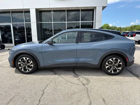 Used 2024 Ford Mustang Mach-E Select AWD/4WD image 4