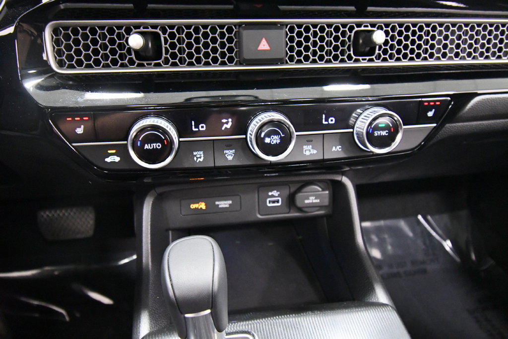Certified 2024 Honda Civic EX-L image 26