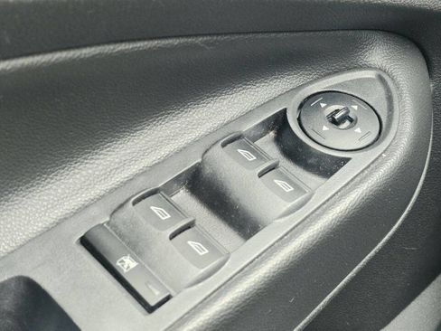 Used 2015 Ford Escape SE AWD/4WD image 24
