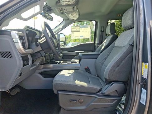 New 2026 Ford F250 XLT w/ XLT Premium Package image 6