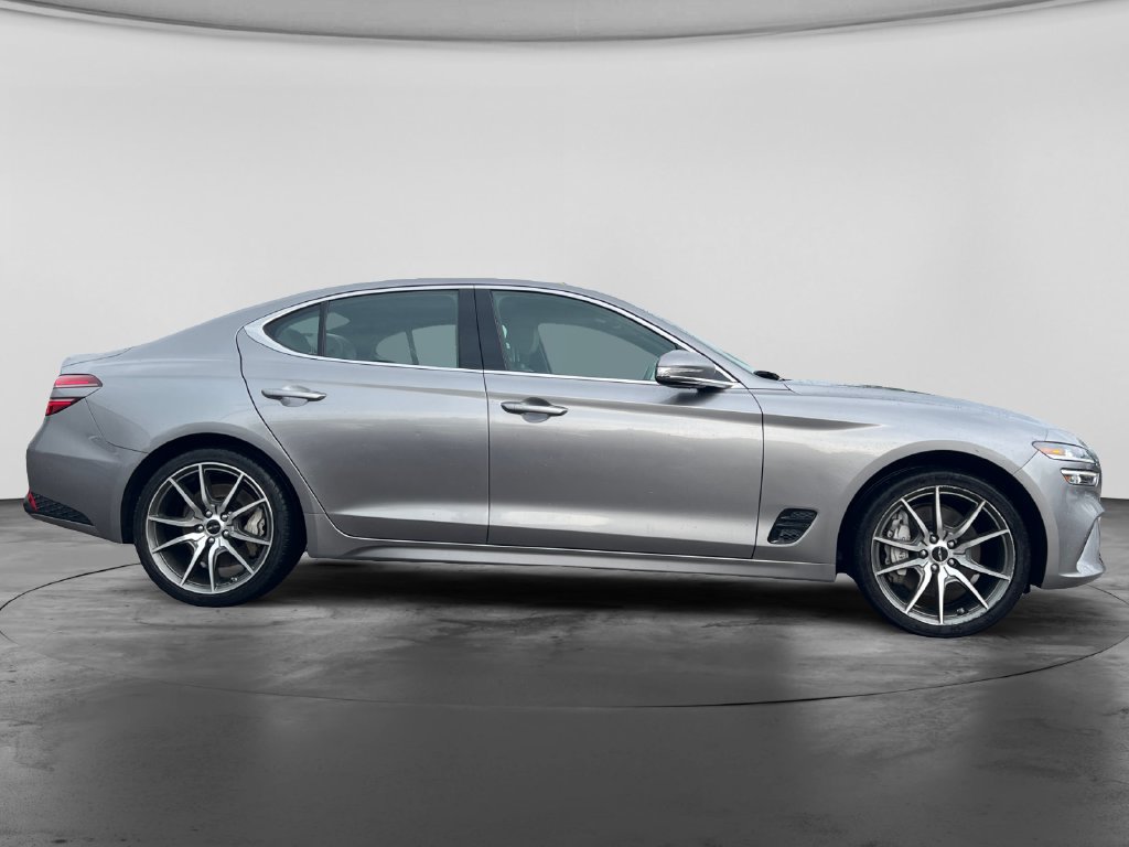 Used 2025 Genesis G70 2.5T AWD/4WD image 10