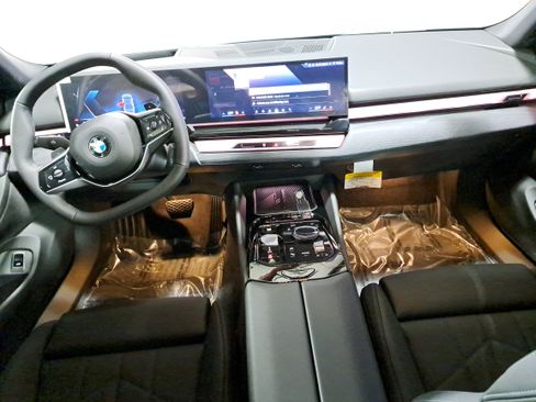 New 2027 BMW 530i xDrive AWD/4WD image 9