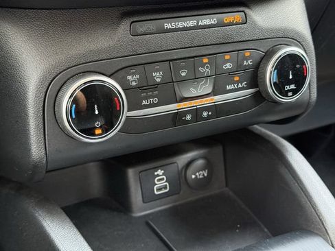Used 2025 Ford Escape Active FWD image 20