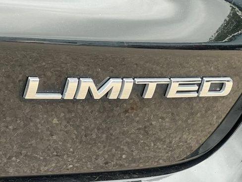 Used 2020 Jeep Compass Limited AWD/4WD image 2